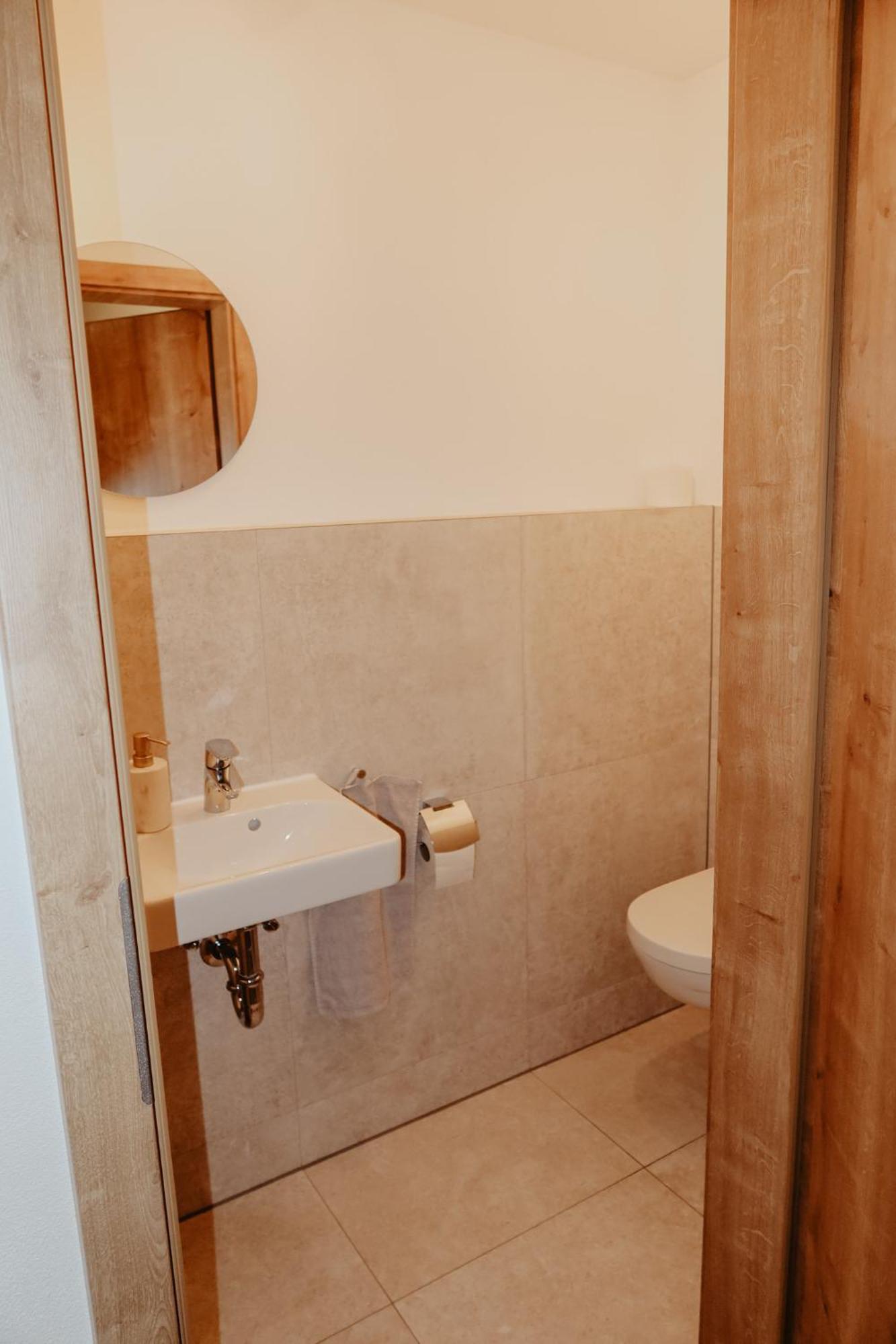 Ferienwohnung/Arbeiterwohnung Kampenwand روهردورف المظهر الخارجي الصورة